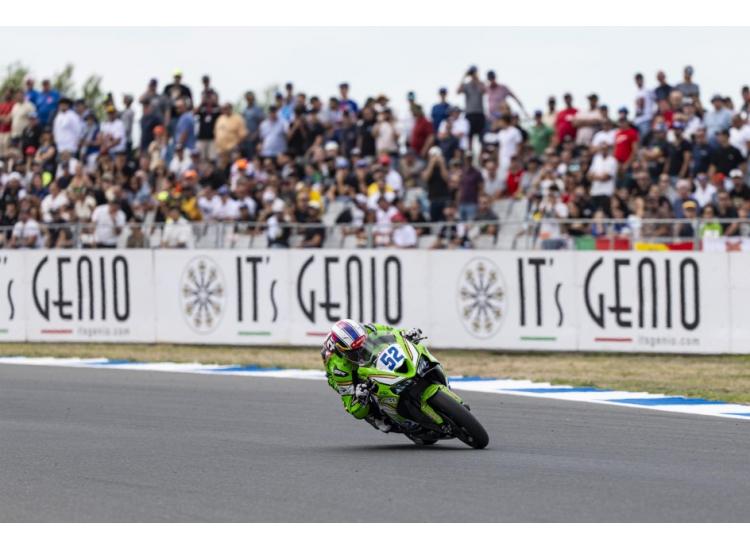 Alcoba remporte un premier podium époustouflant