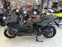 YAMAHA XP T-MAX 560 TECH MAX