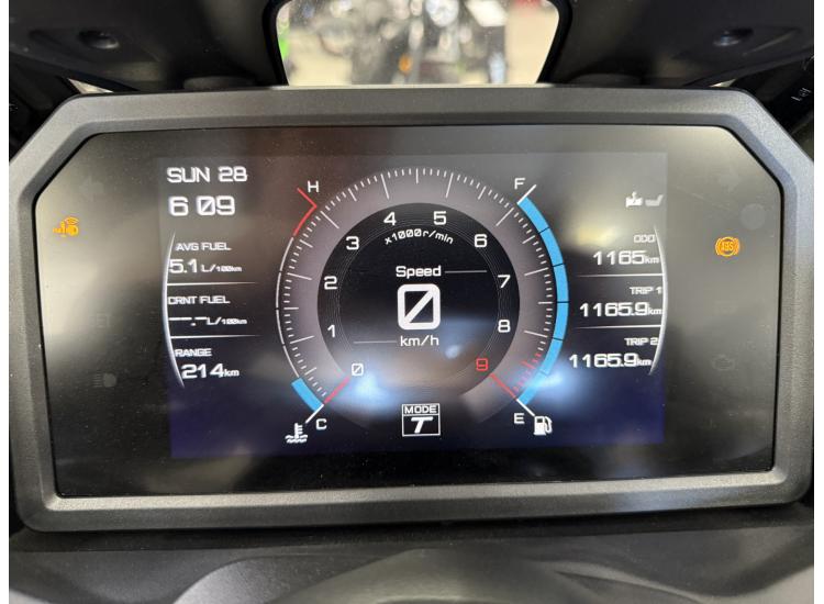 YAMAHA XP T-MAX 560 TECH MAX