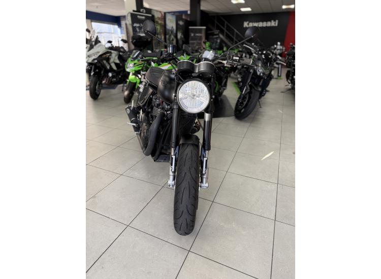 TRIUMPH THRUXTON 1200 R