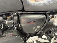 TRIUMPH THRUXTON 1200 R