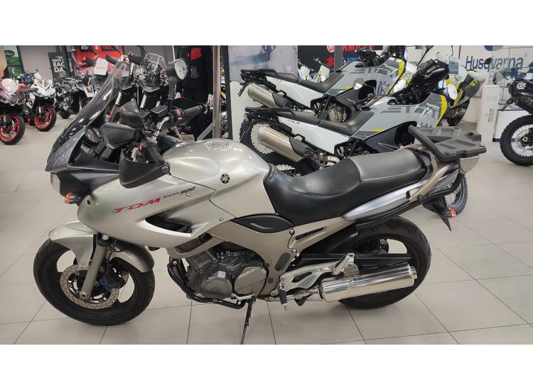 YAMAHA TDM 900