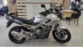 YAMAHA TDM 900
