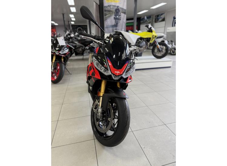 APRILIA TUONO 1100 V4 FACTORY