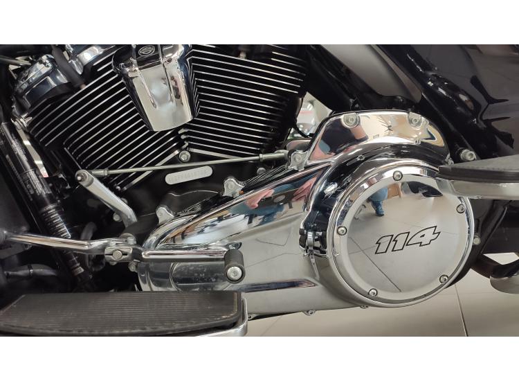 HARLEY-DAVIDSON TOURING ELECTRA GLIDE 1868 ULTRA LIMITED