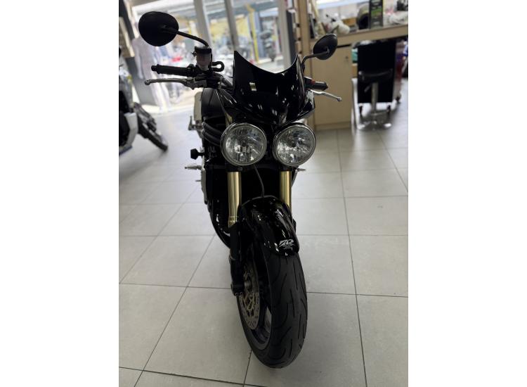 TRIUMPH SPEED TRIPLE 1050