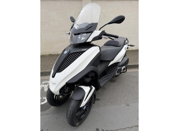PIAGGIO MP3 300LT YOURBAN