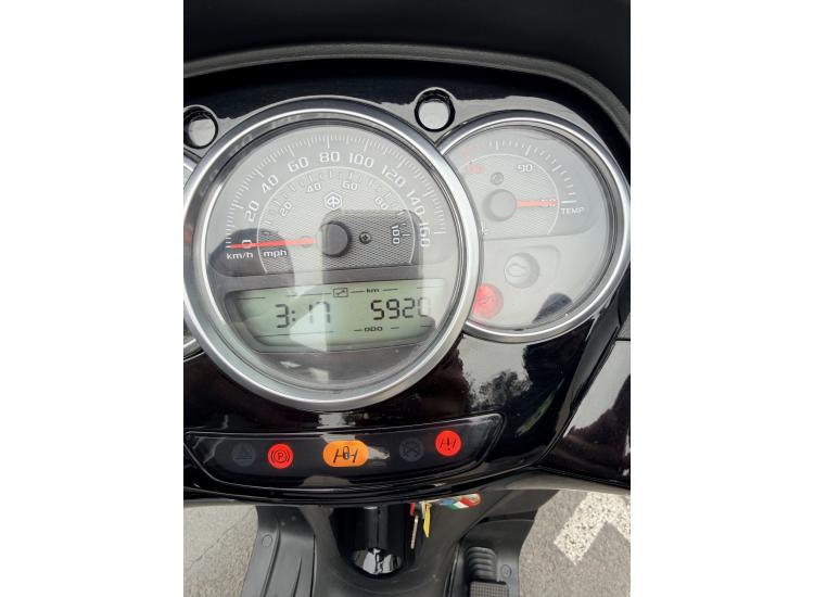 PIAGGIO MP3 300LT YOURBAN