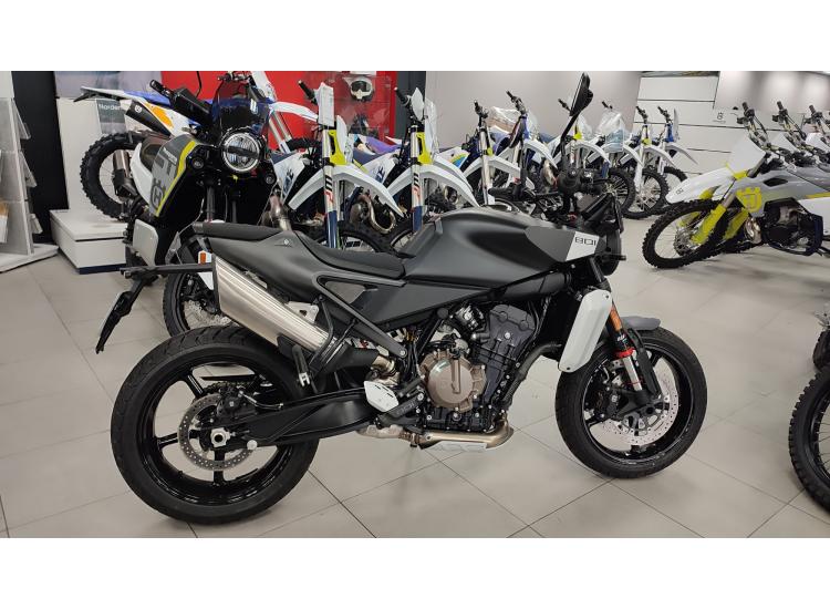 HUSQVARNA SVARTPILEN 801