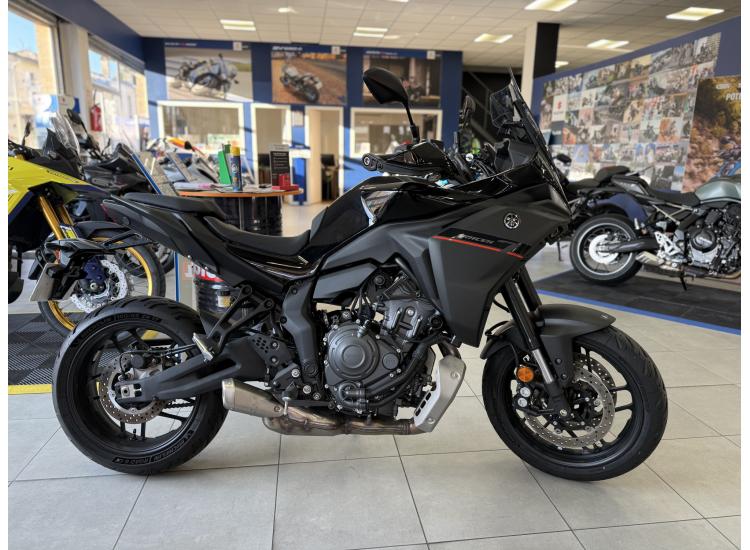 YAMAHA TRACER 7