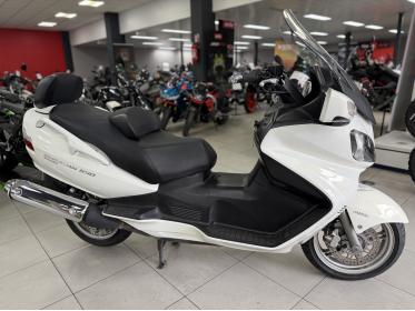 SUZUKI BURGMAN 650
