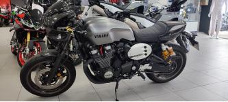 YAMAHA XJR 1300 RACER