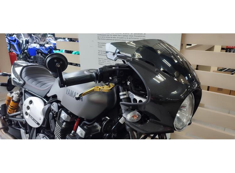 YAMAHA XJR 1300 RACER