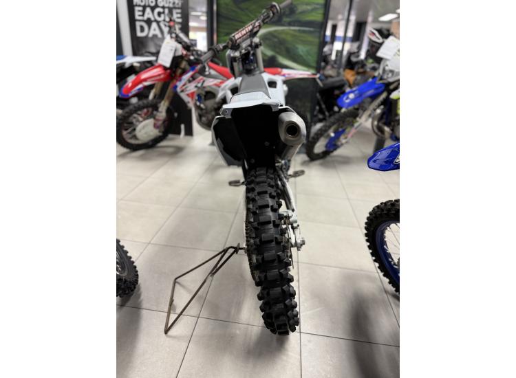 HUSQVARNA FC 250