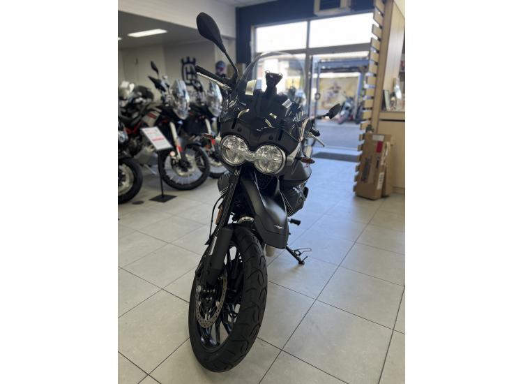 MOTO GUZZI V85 STRADA