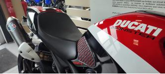 DUCATI 796 MONSTER A2