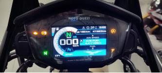 MOTO GUZZI V85 TT TRAVEL 850