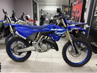 YAMAHA YZ 125