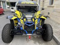 CAN-AM MAVERICK X3 SSV 