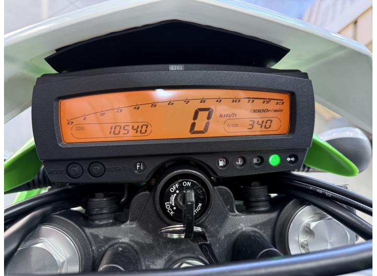 KAWASAKI KLX 250