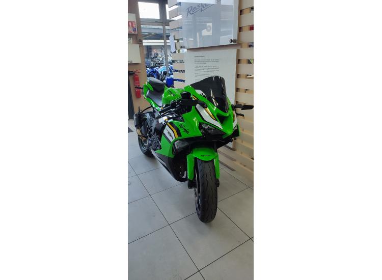 KAWASAKI ZX-6R 636