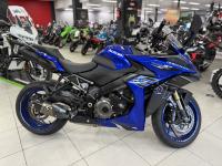 SUZUKI GSX-S 1000 GT AKRAPOVIC