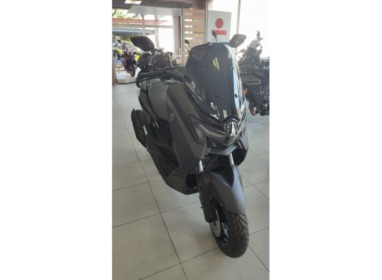 YAMAHA NMAX 125 tech max 2025