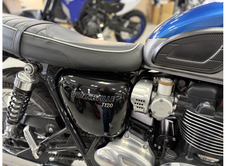 TRIUMPH BONNEVILLE T120 1200