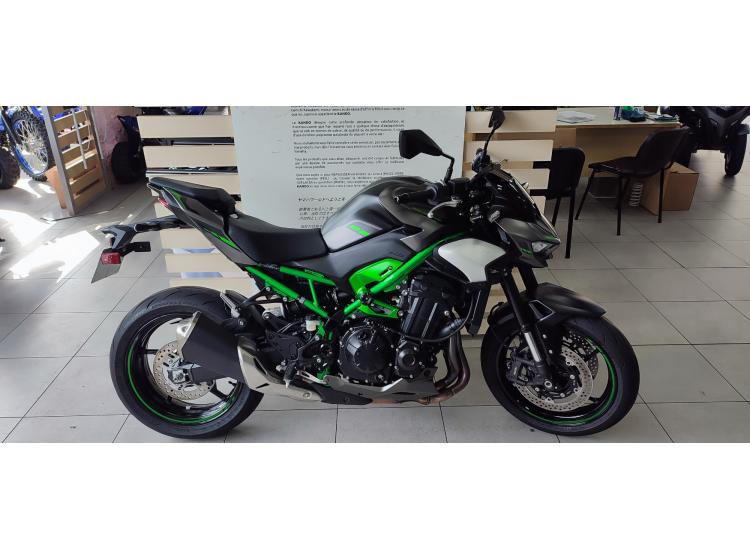 KAWASAKI Z 900 version FULL
