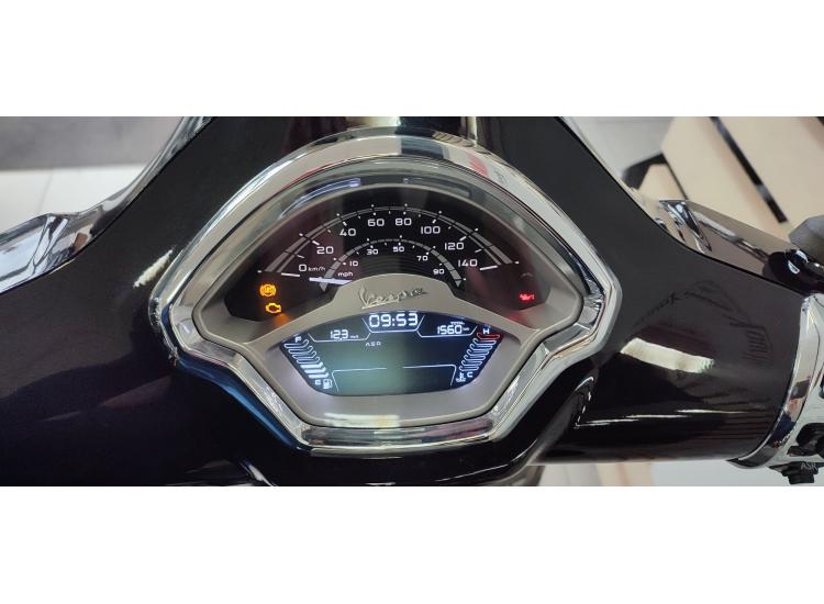 VESPA GTS 125