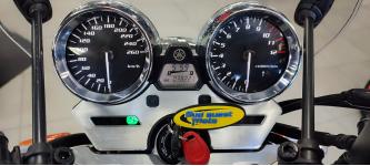 YAMAHA XJR 1300