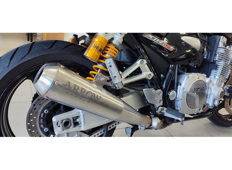 YAMAHA XJR 1300