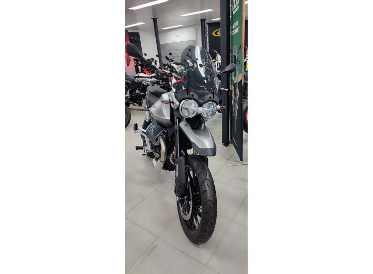 MOTO GUZZI V85 TT 850 STRADA